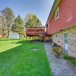 Charming Leola Home 10 Mi To Downtown Lancaster!
