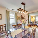 Charming Leola Home 10 Mi To Downtown Lancaster!