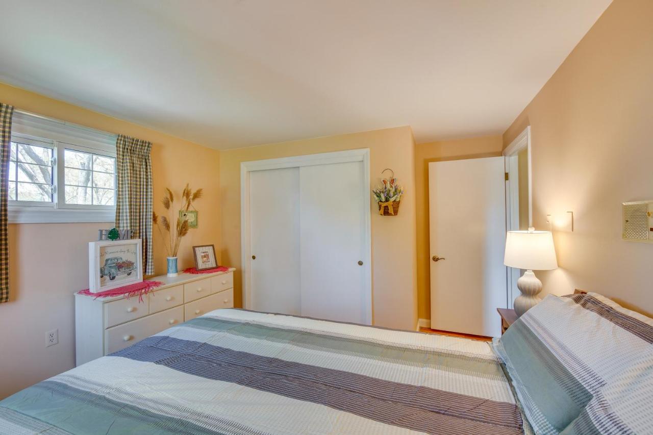 Charming 10 Mi To Downtown Lancaster! Сasa de vacaciones *
